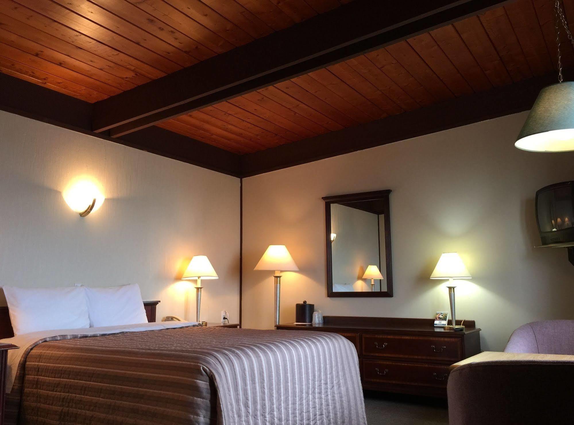 Motel La Marina Matane Buitenkant foto